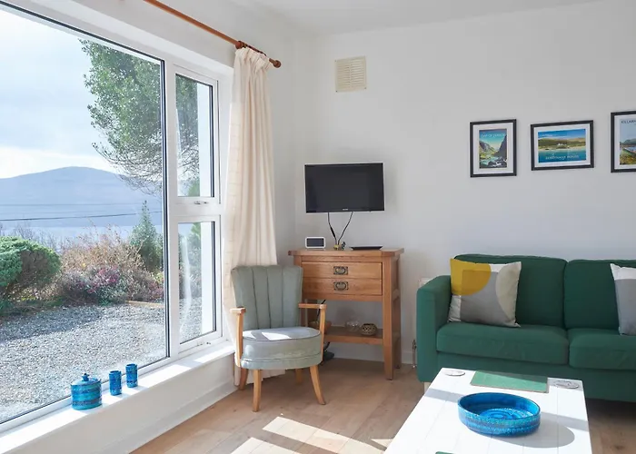 Seanacnoc Overlooking Bay Holiday home