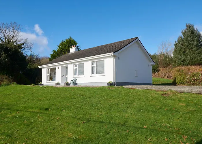 Seanacnoc Overlooking Bay Kenmare